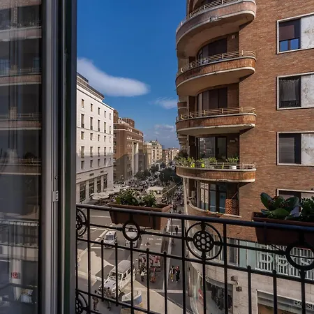 Due Porte A Toledo Apartment